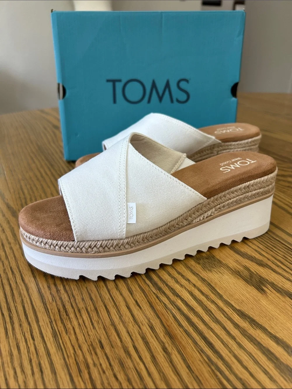 Toms slip into